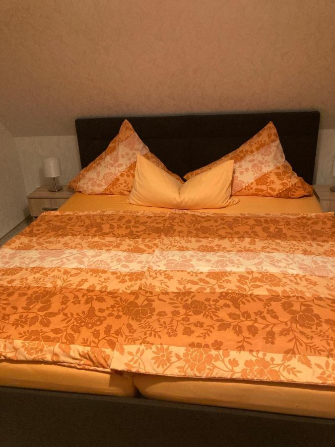 Zimmervermietung Im Eigenheim Göda Exterior foto